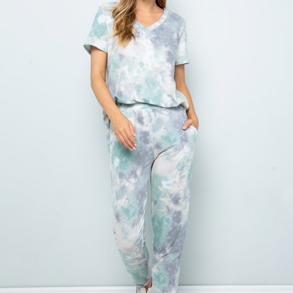 Plus Tie-Dye SS Top & Pants Set (UNWORN/NO TAGS) - Picture 1 of 5